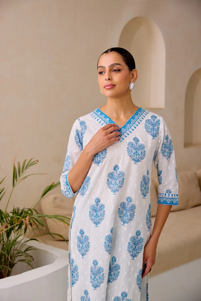 Neerus Blue Straight Printed Kurta And Trousers With Dupatta - Image 6