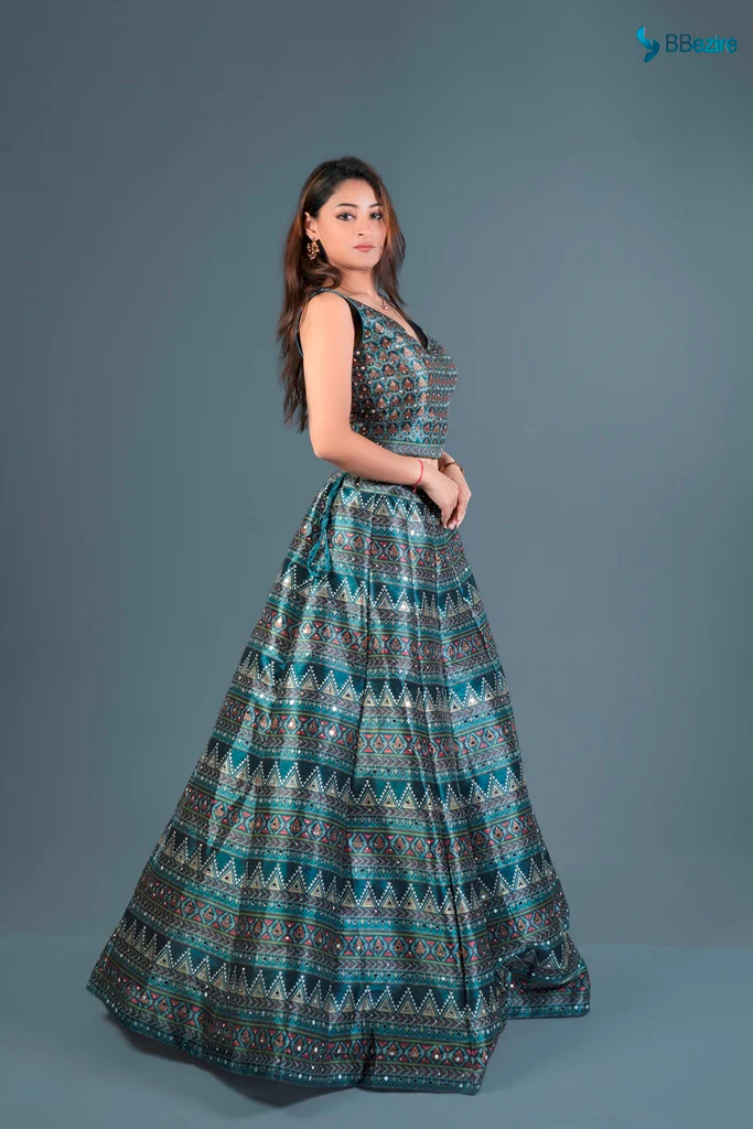 Neerus Bottle Green Color Printed Ghagra Set - Image 9