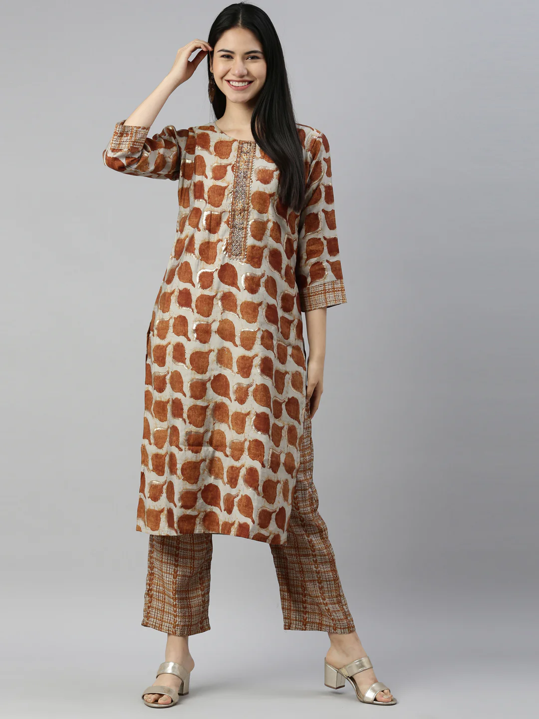 Neerus Brown Color Muslin Fabric Kurta - Image 6
