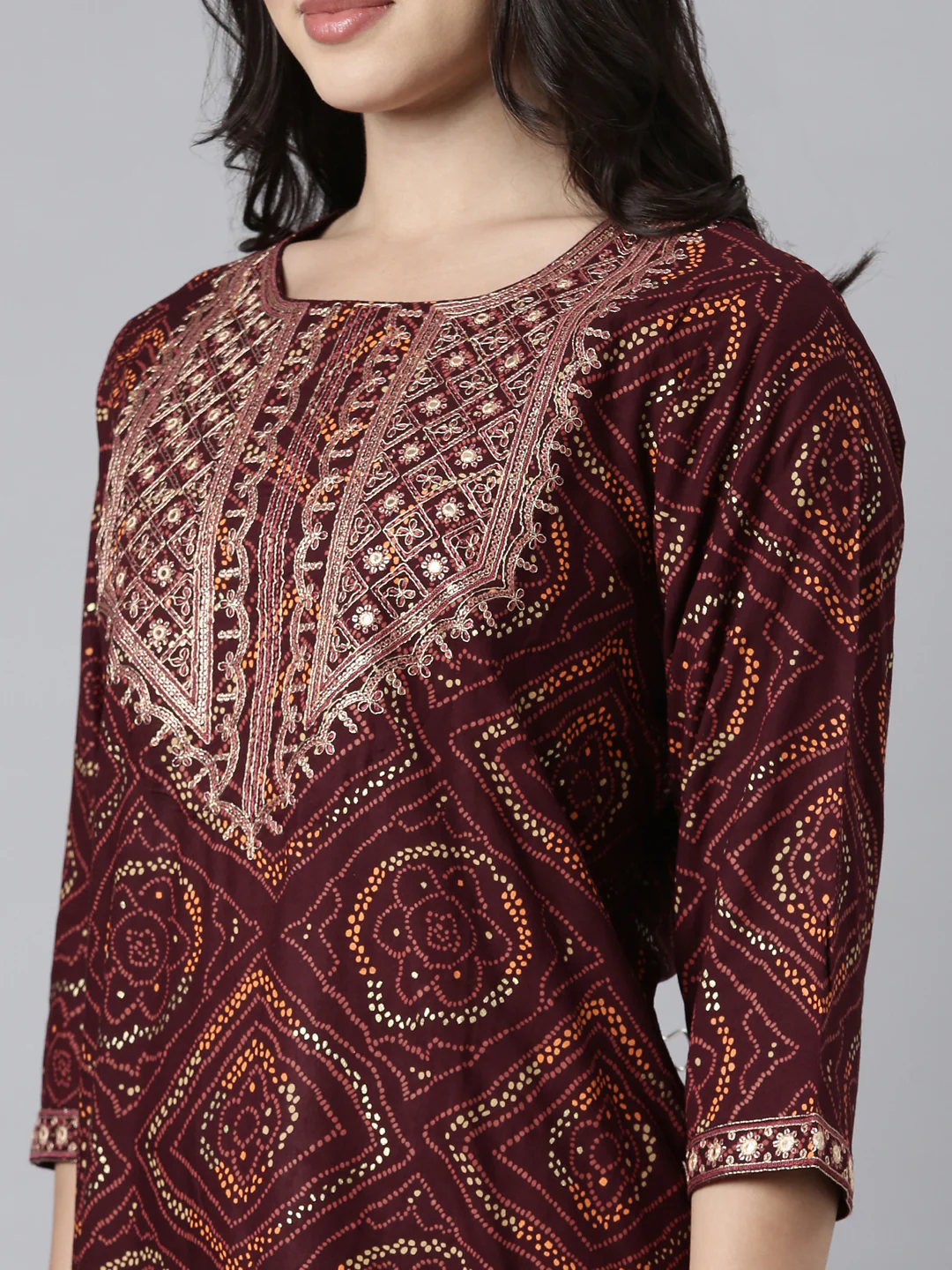 Neerus Brown Regular Straight Bandhani Kurta - Image 4