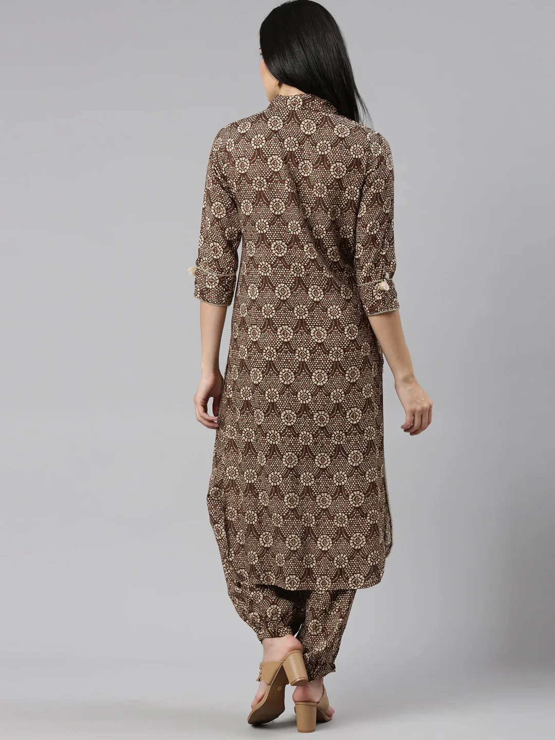 Neerus Brown Regular Straight Printed Kurta And Salwar - Image 3