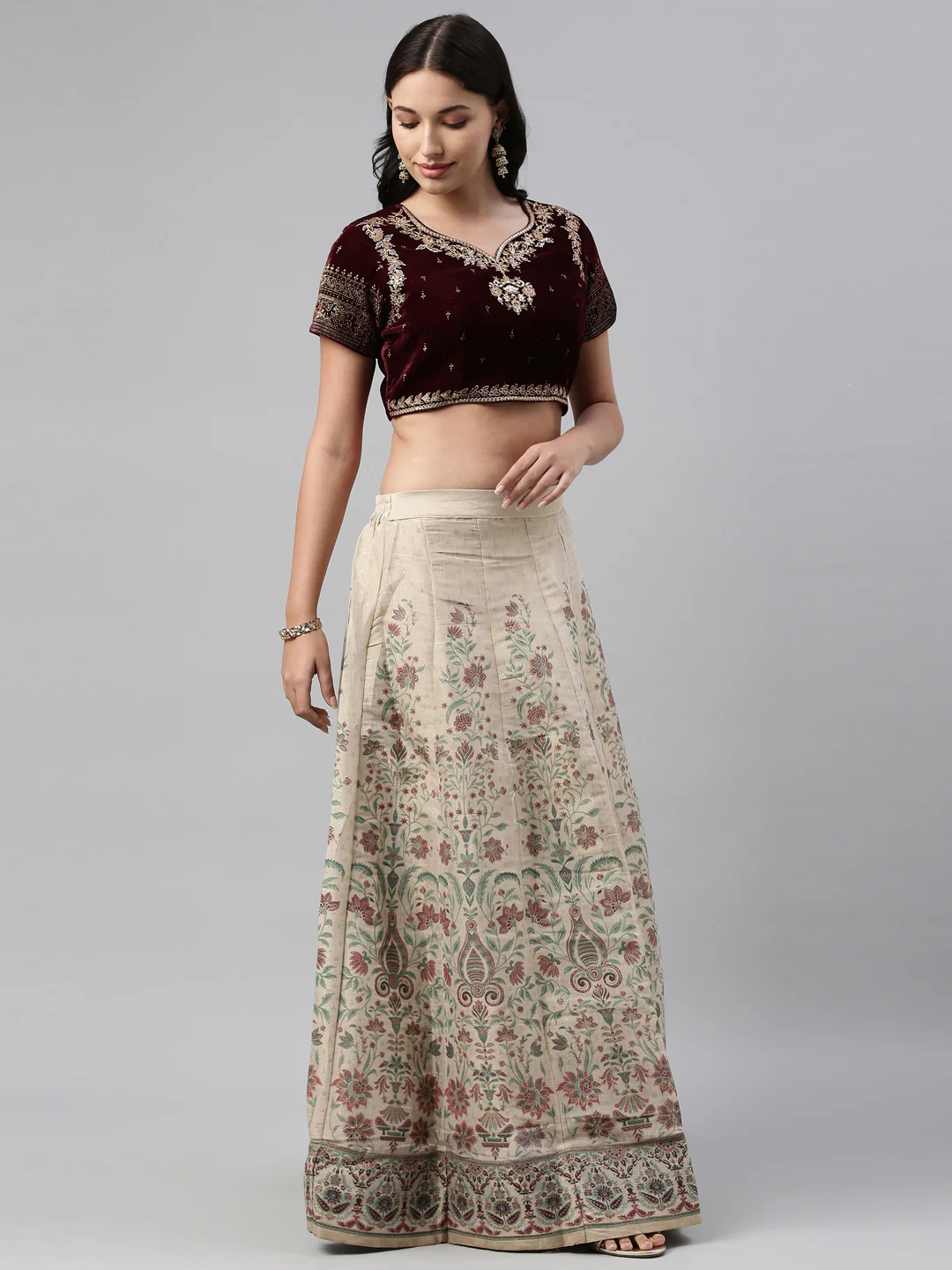 Neerus Burgundy Color Velvett Fabric Crop-Top - Image 3