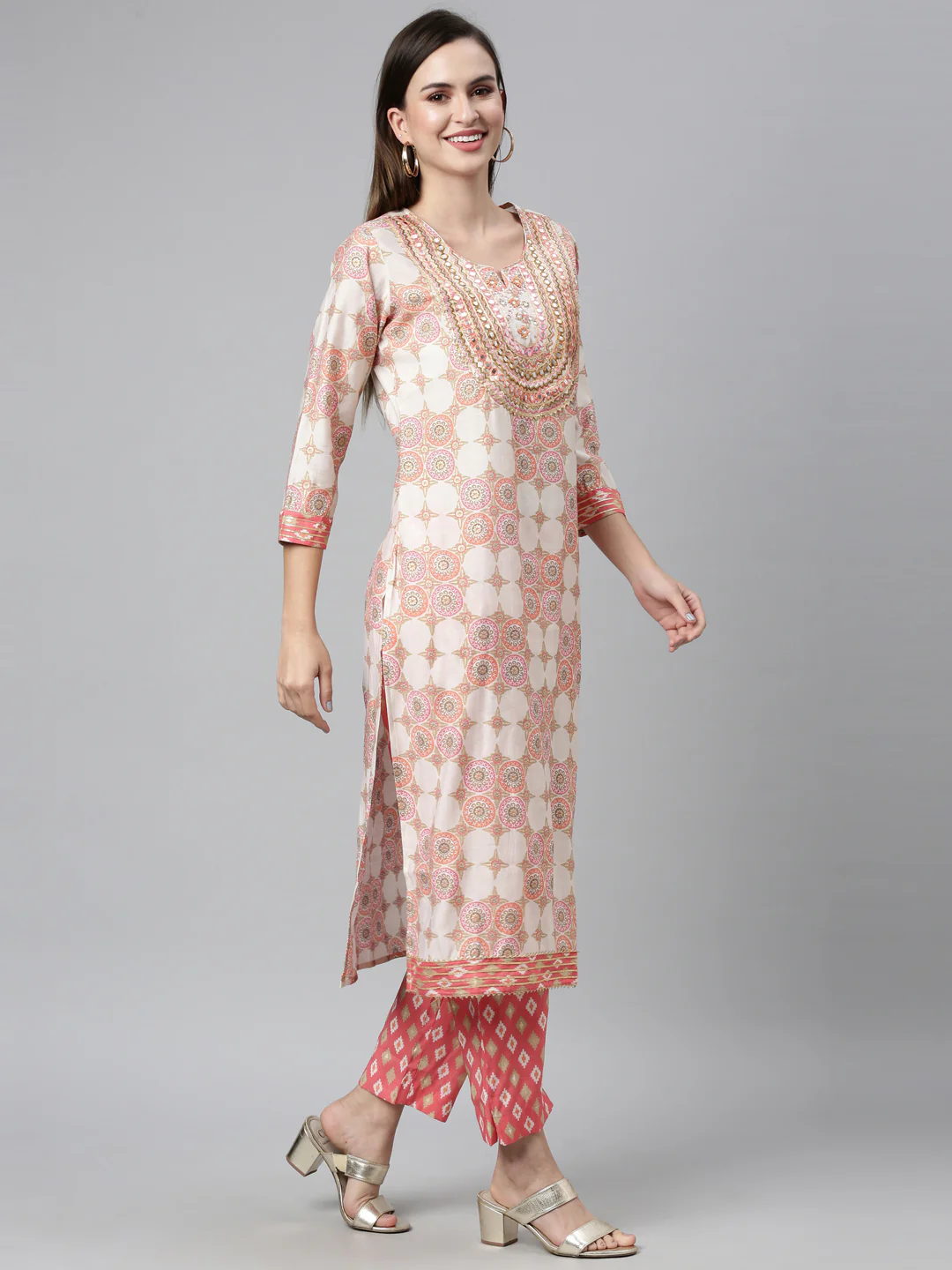 Neerus Coral Color Chanderi Cotton Fabric Kurta Sets With Dupatta - Image 3