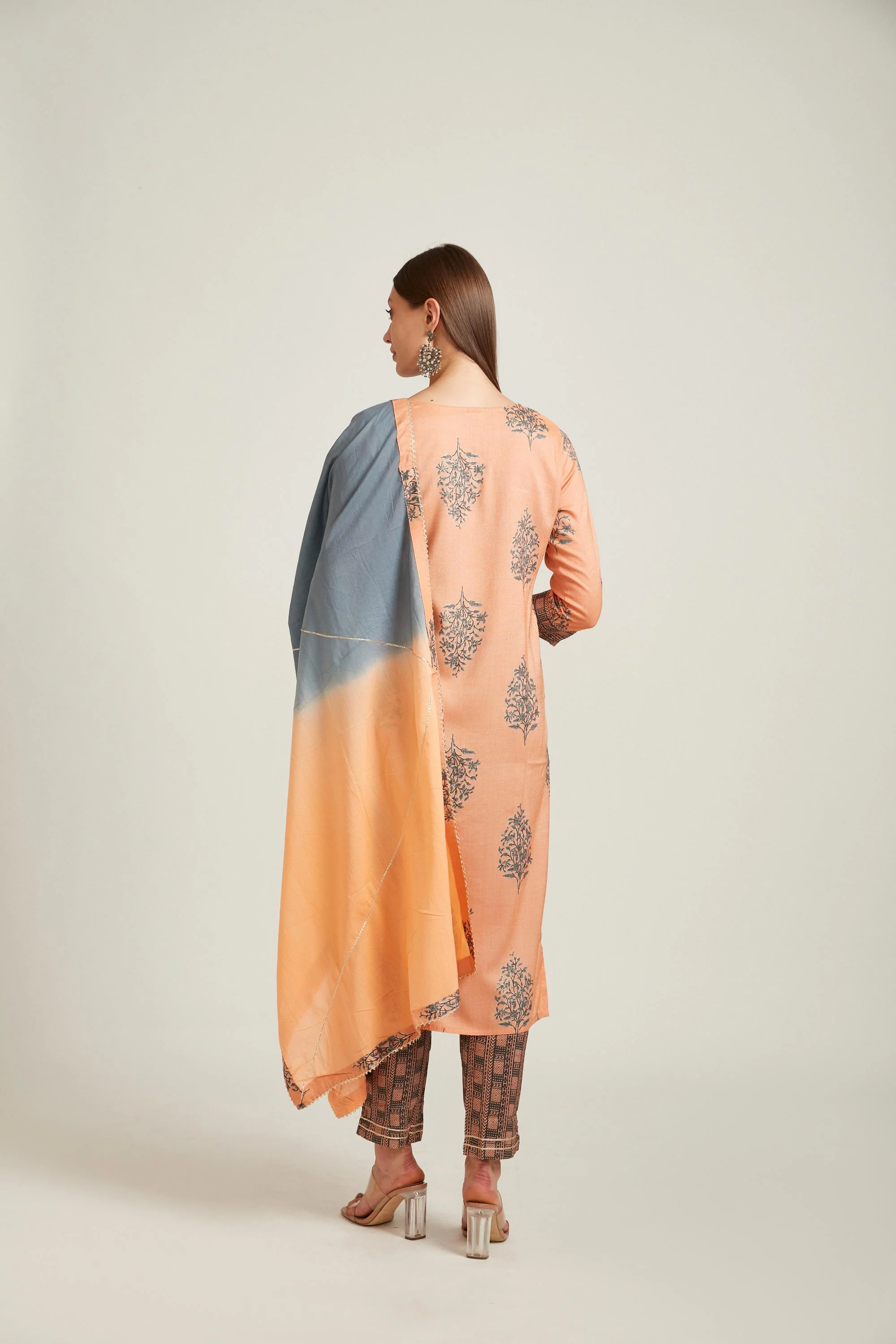 Neerus Coral Color Slub Rayon Fabric Salwar Kameez - Image 3