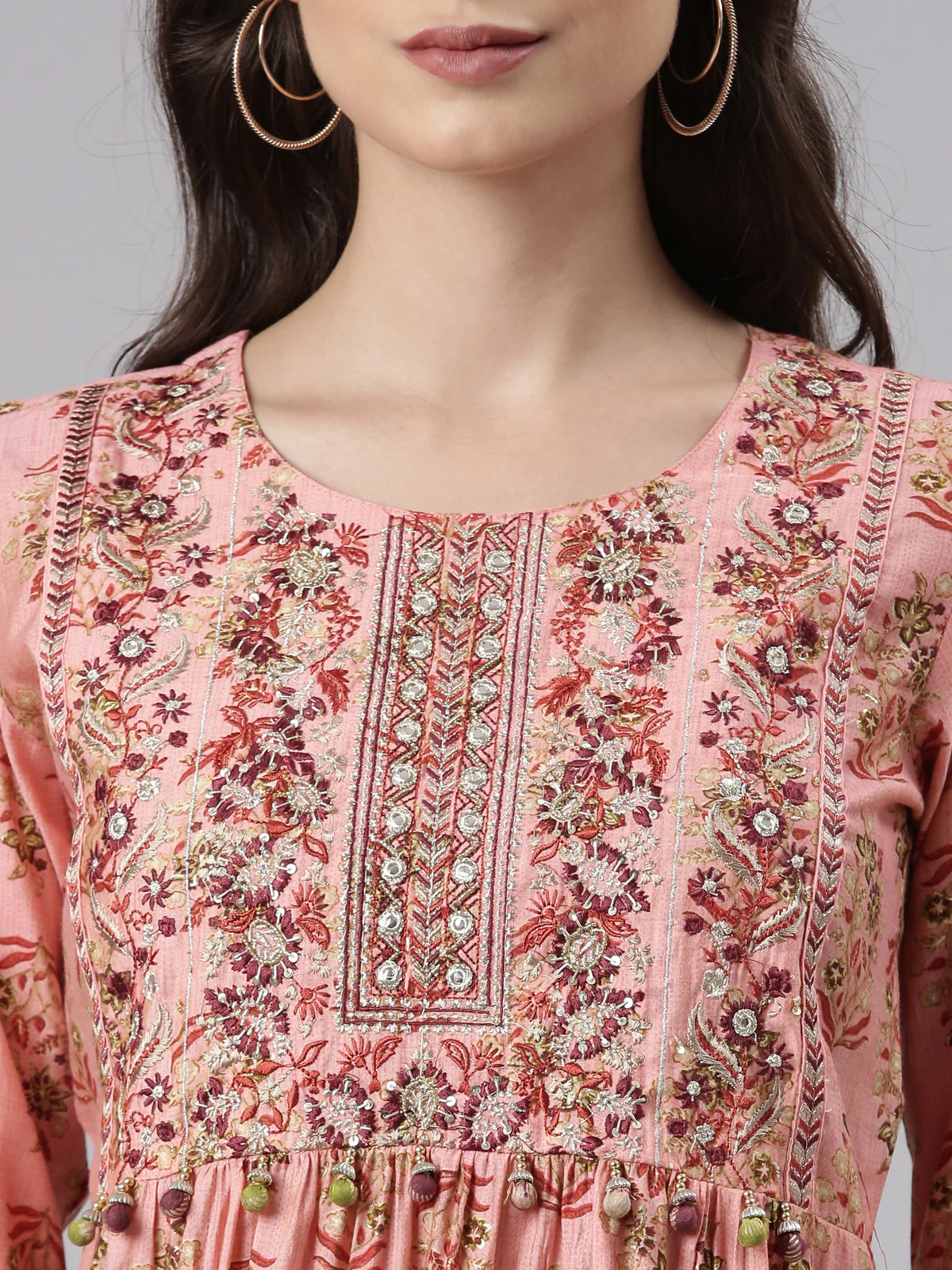 Neerus Coral Regular Knee Length Printed Kurta Solid Trousers With Dupatta - Image 4