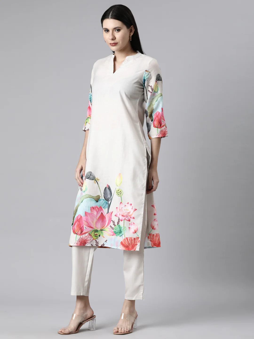 Neerus Cream Casual Floral Straight Kurta and Trousers With Dupatta - Image 2
