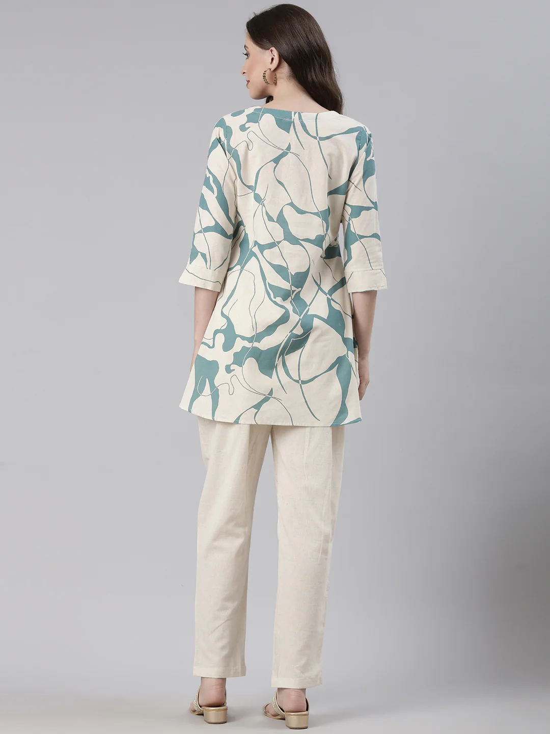 Neerus Cream Casual Printed Kurti with Trousers - Image 4