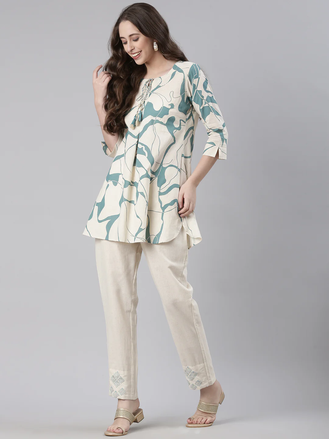 Neerus Cream Casual Printed Kurti with Trousers - Image 5