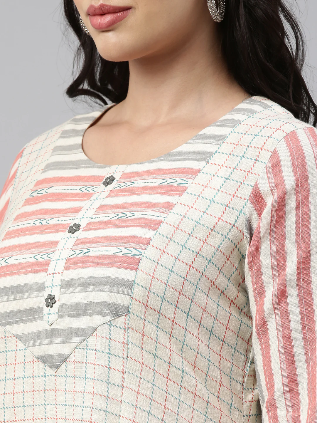 Neerus Cream Check A Line Kurta - Image 7