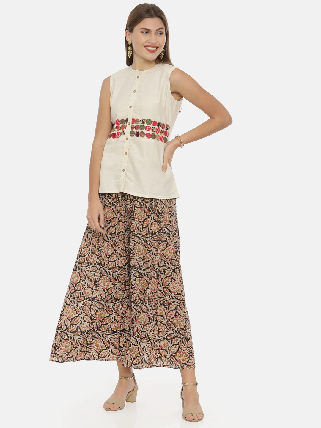 Neerus Cream Embroidered Top - Image 6