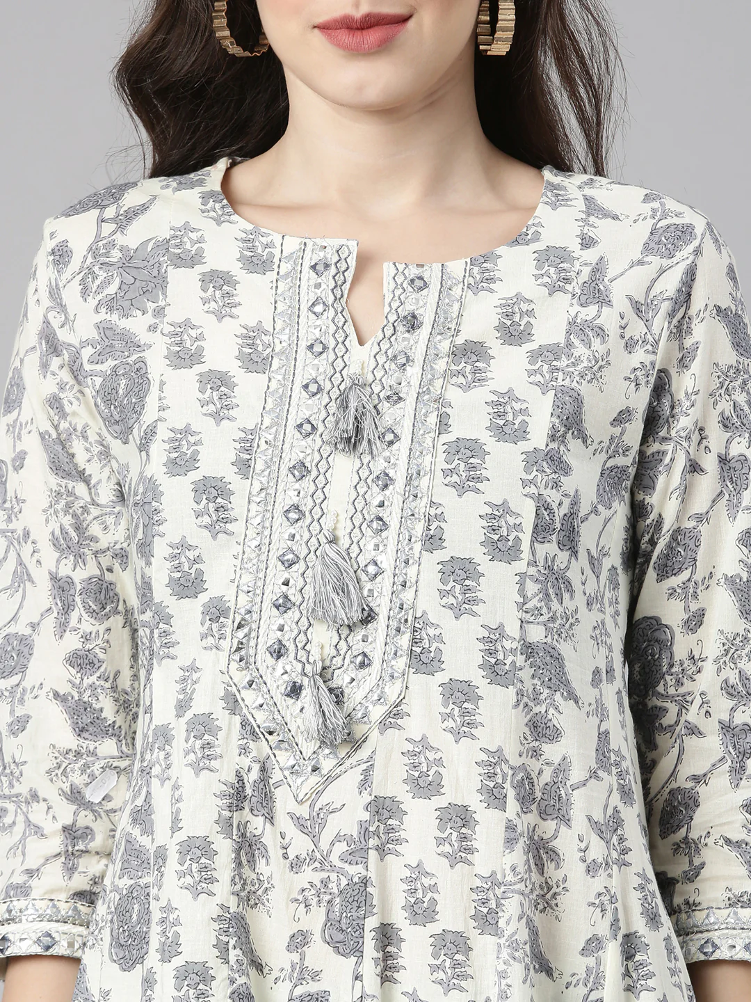 Neerus Cream Printed Anarkali Kurta and Trousers With Dupatta - Image 4