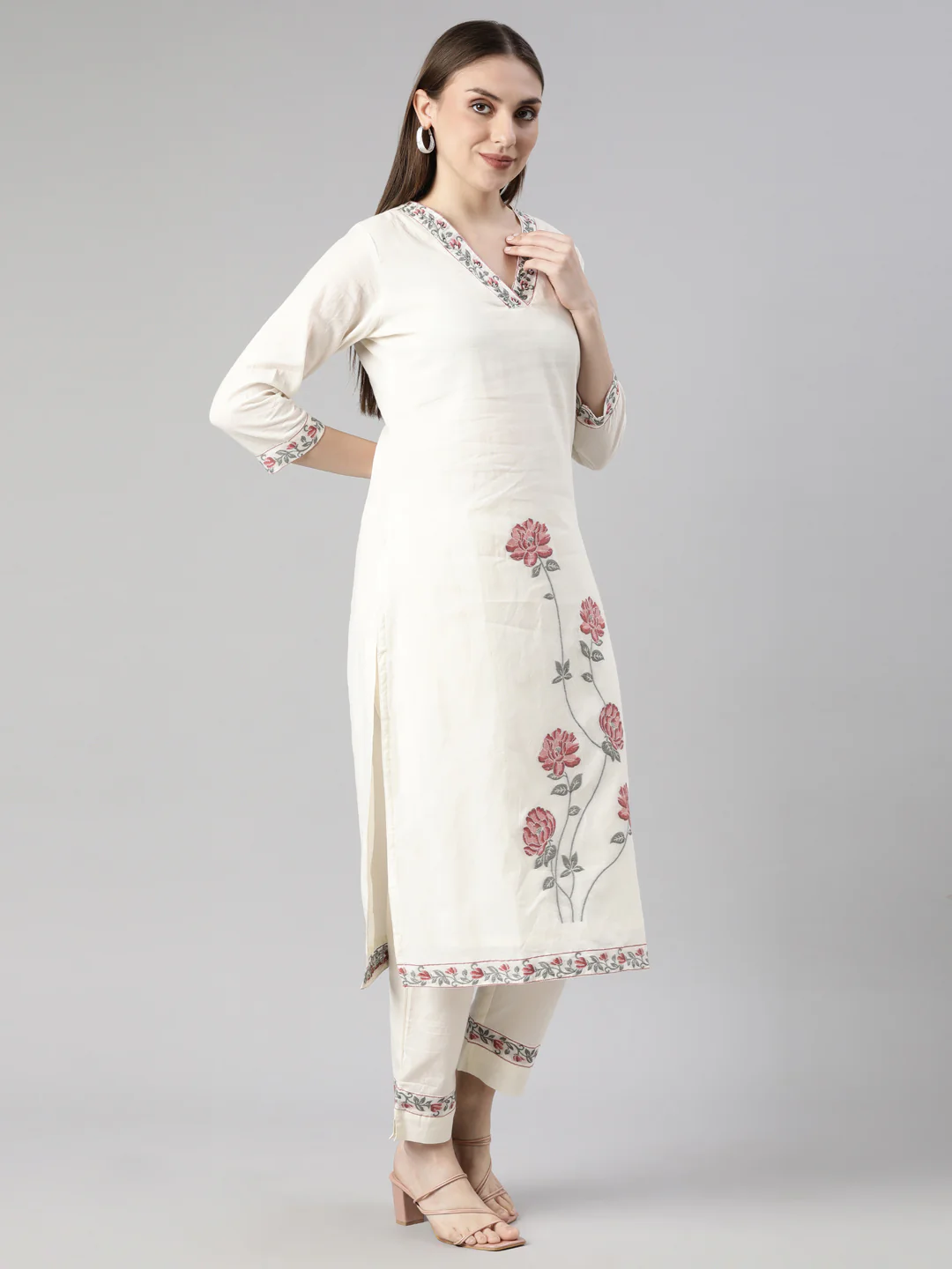 Neerus Cream Regular Straight Floral Kurta And  Trousers - Image 2
