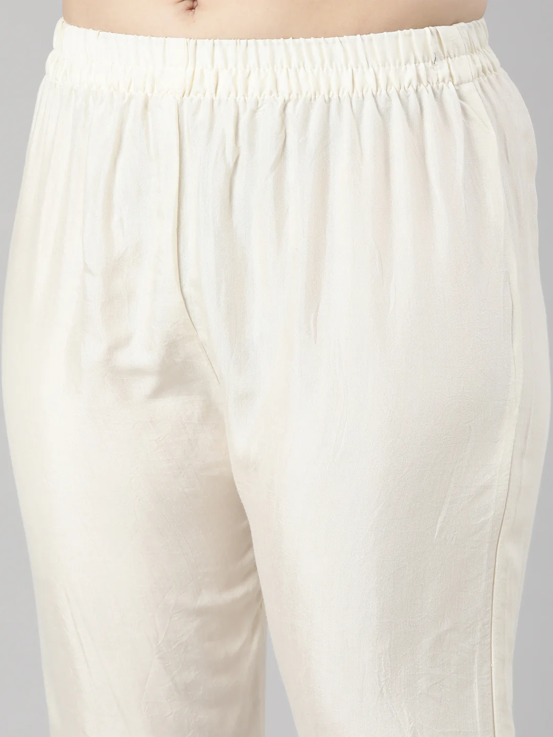 Neerus Cream Regular Straight Floral Kurta And Trousers With Dupatta - Image 5