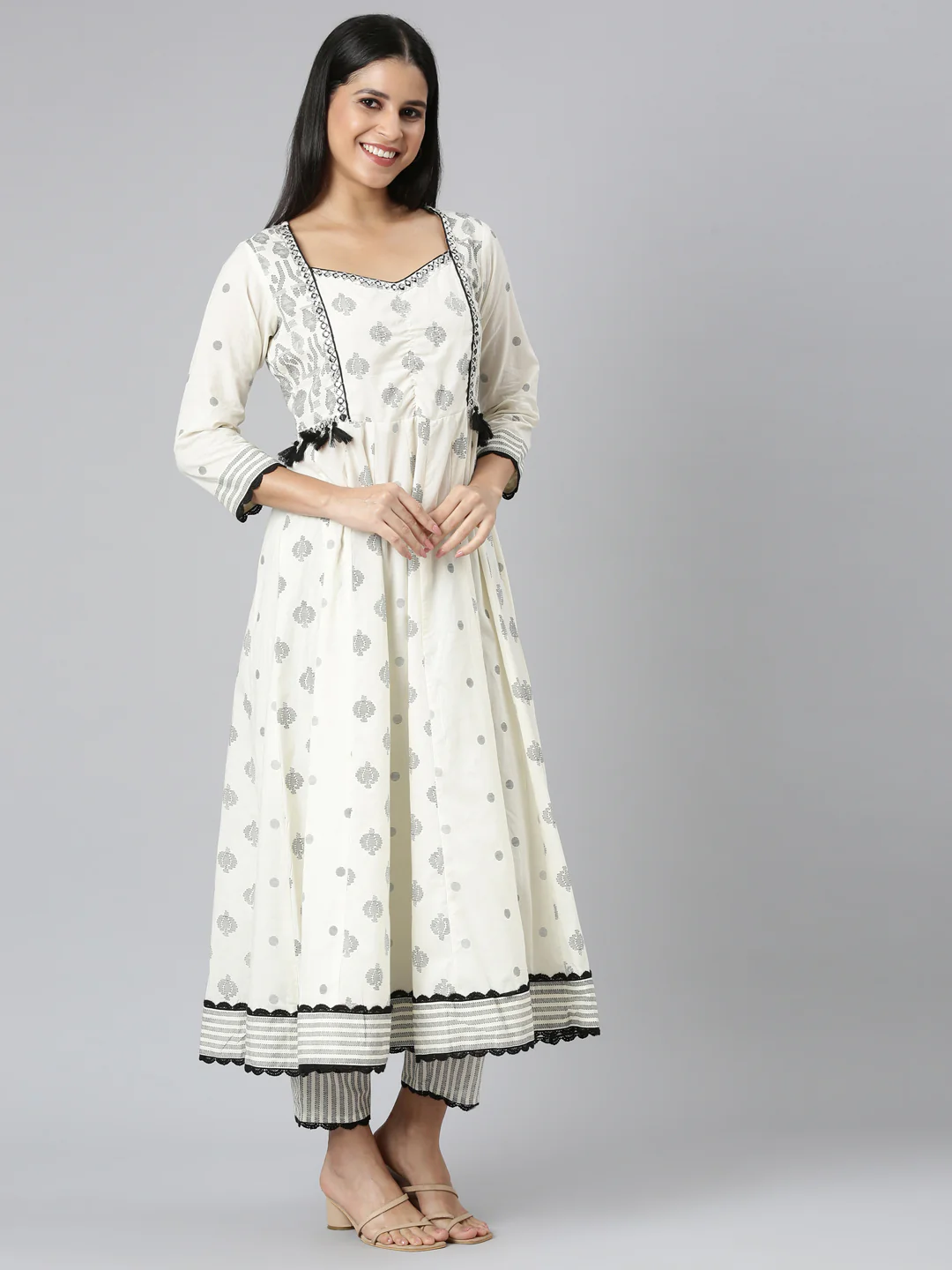 Neerus Cream Regular Straight Printed Kurta and Trousers With Dupatta - Image 2