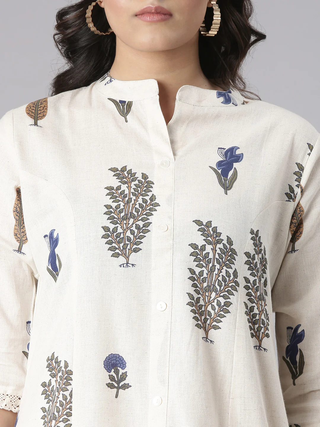 Neerus Cream Solid Straight Kurta and Trousers - Image 4