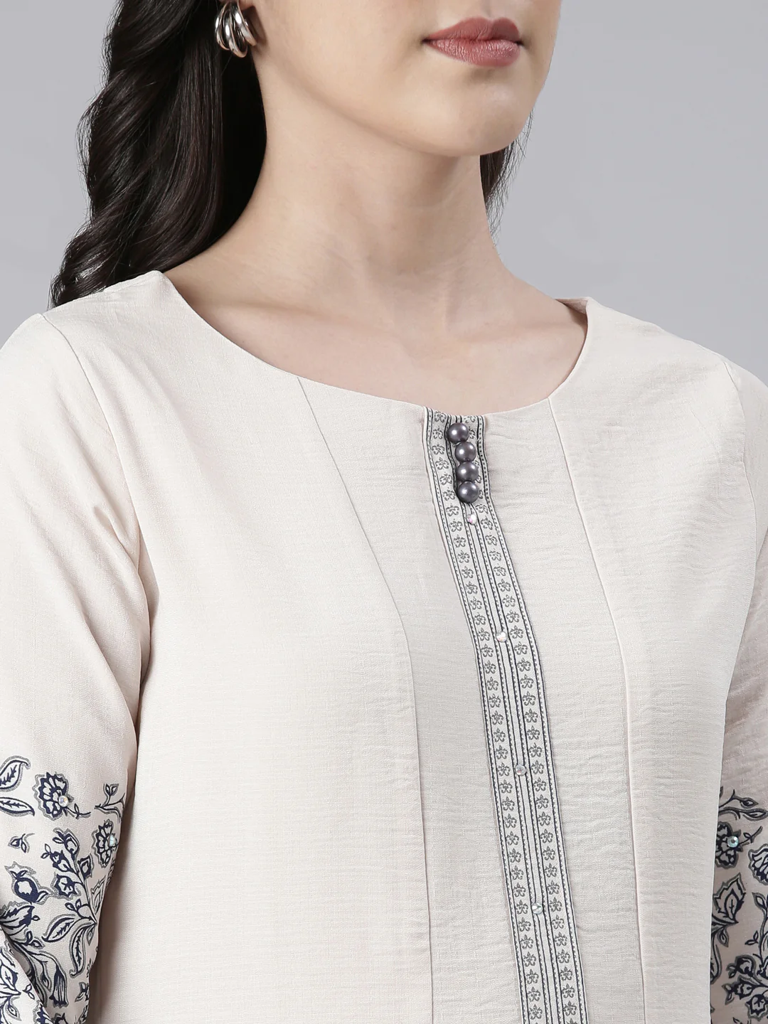 Neerus Cream Straight Solid Cotton Kurta - Image 4