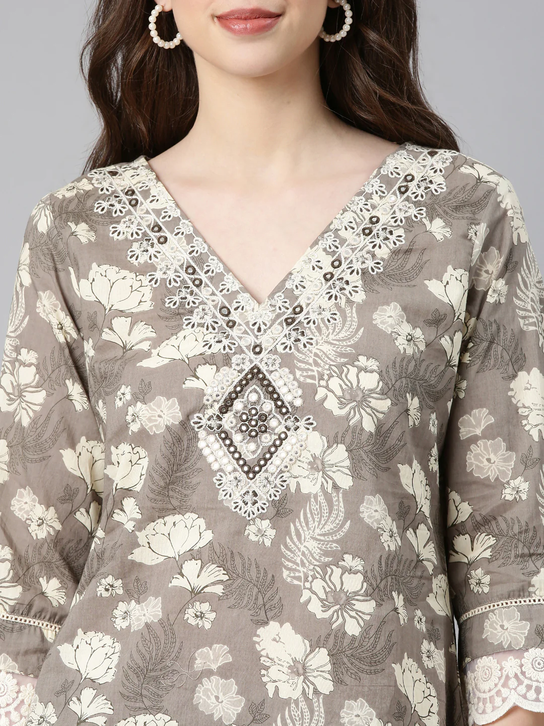 Neerus Elephant grey Printed Straight Kurta and Trousers With Dupatta - Image 4