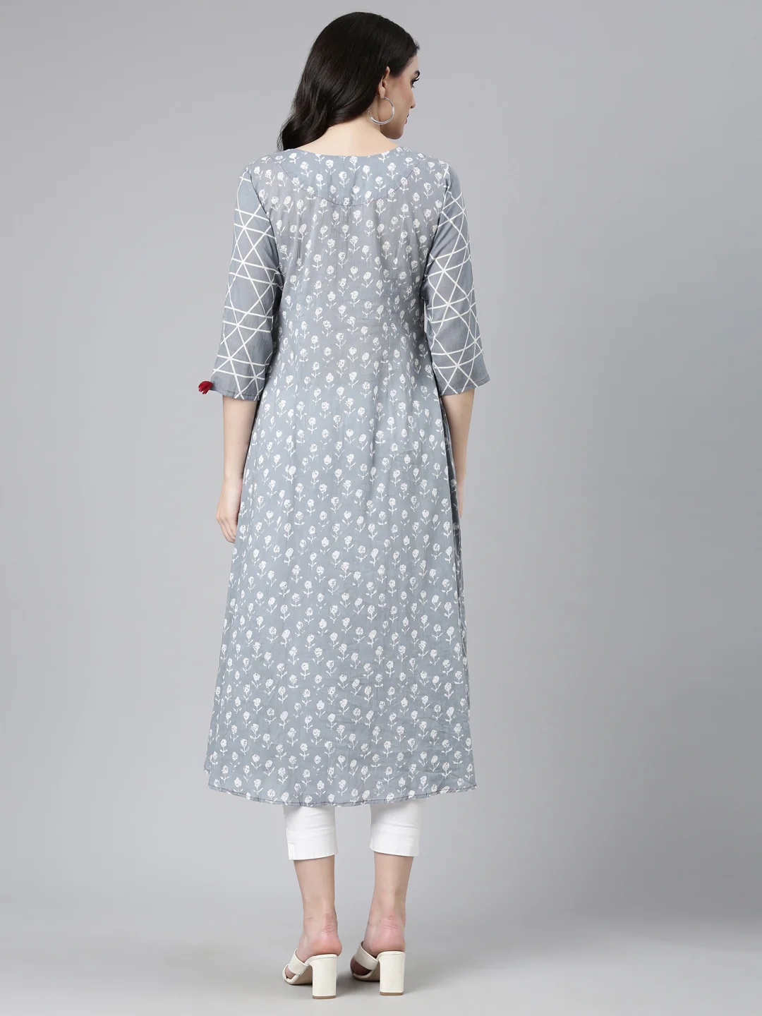 Neerus Floral Printed Round Neck A-Line Cotton Kurta With Trouser - Image 4