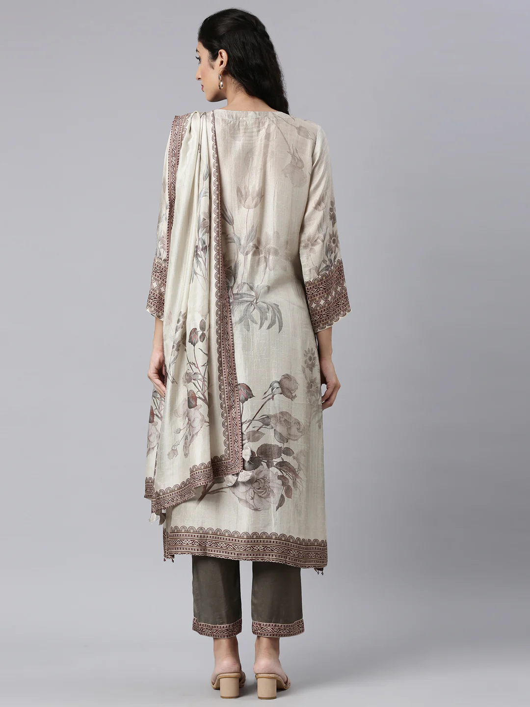 Neerus Gold Panelled Straight Kurta and Trousers With Dupatta - Image 3