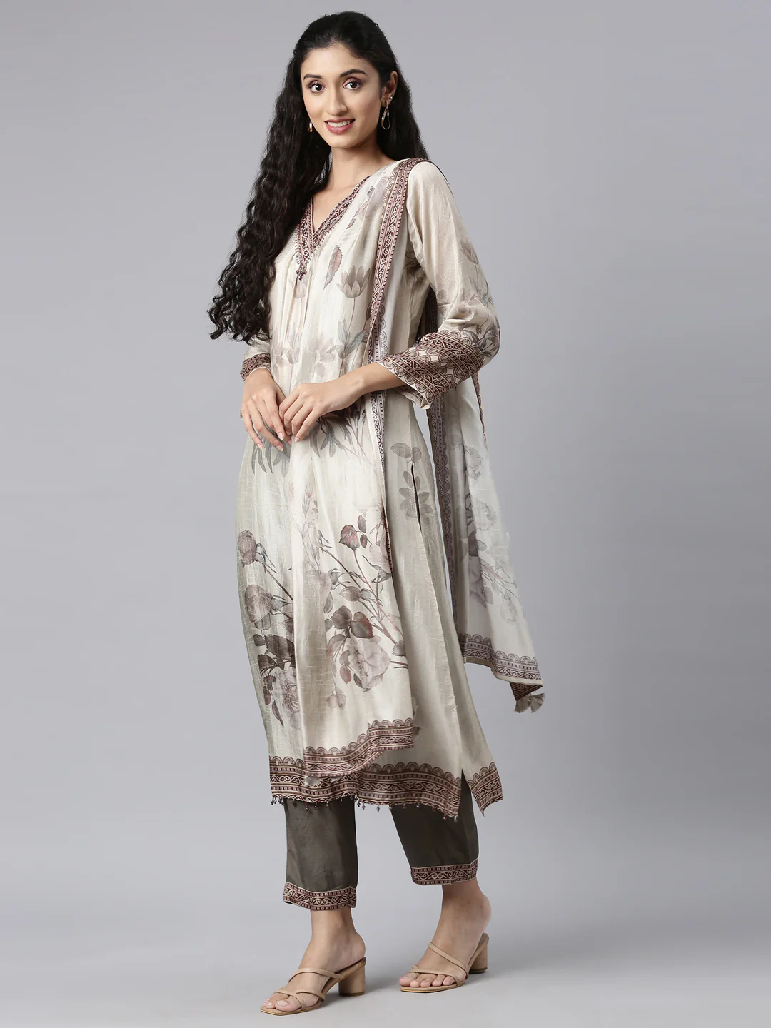 Neerus Gold Panelled Straight Kurta and Trousers With Dupatta - Image 5
