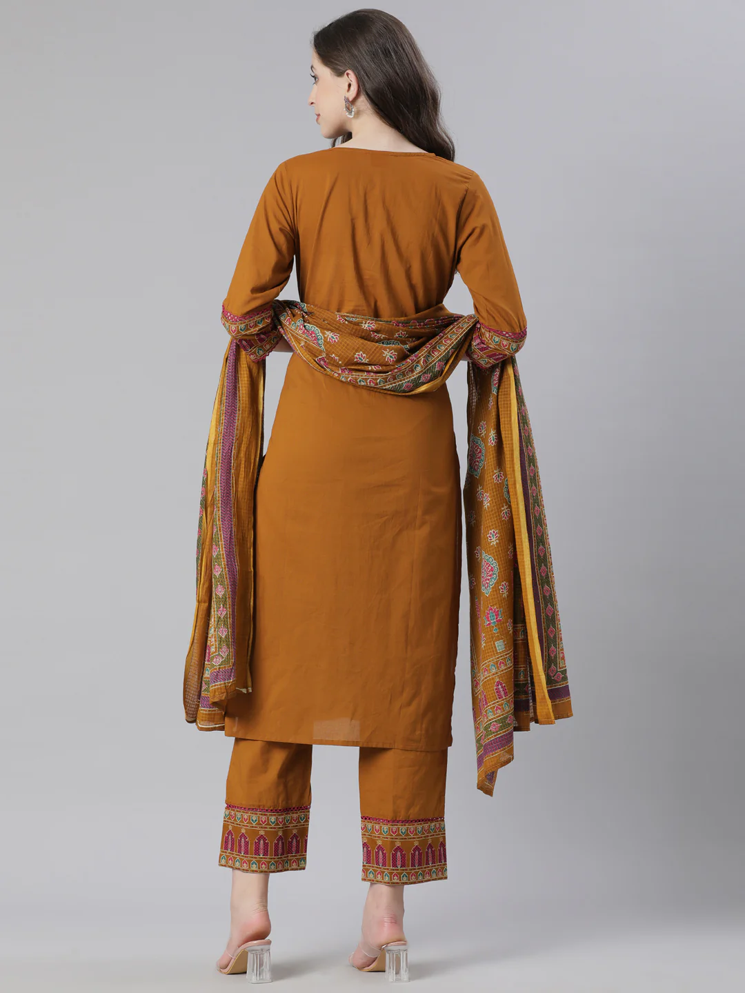 Neerus Gold Solid Straight Kurta and Trousers With Dupatta - Image 3