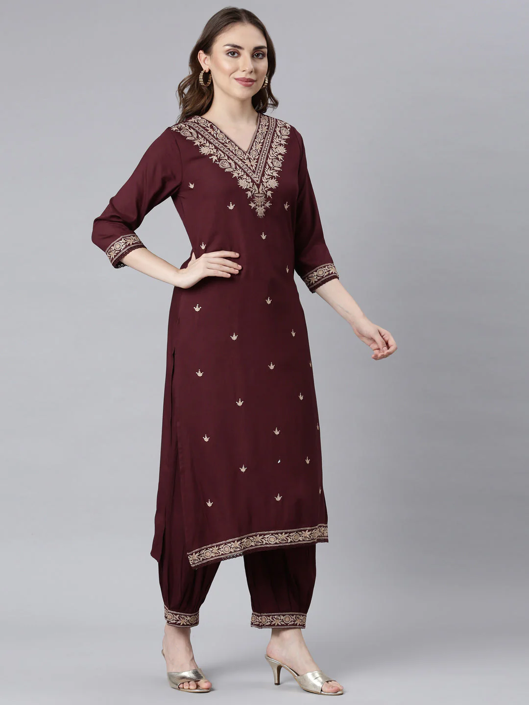 Neerus Grape Panelled Straight Ethnic Motifs Kurta And Churidar With Dupatta - Image 3