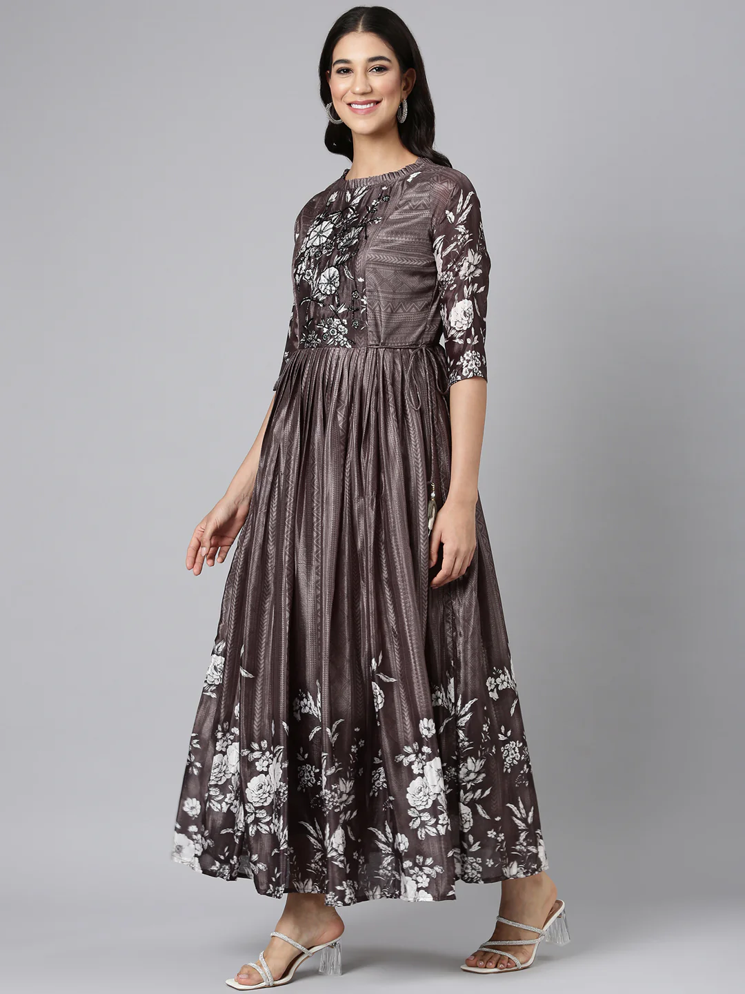 Neerus Graphit Casual Floral Maxi Dresses - Image 2