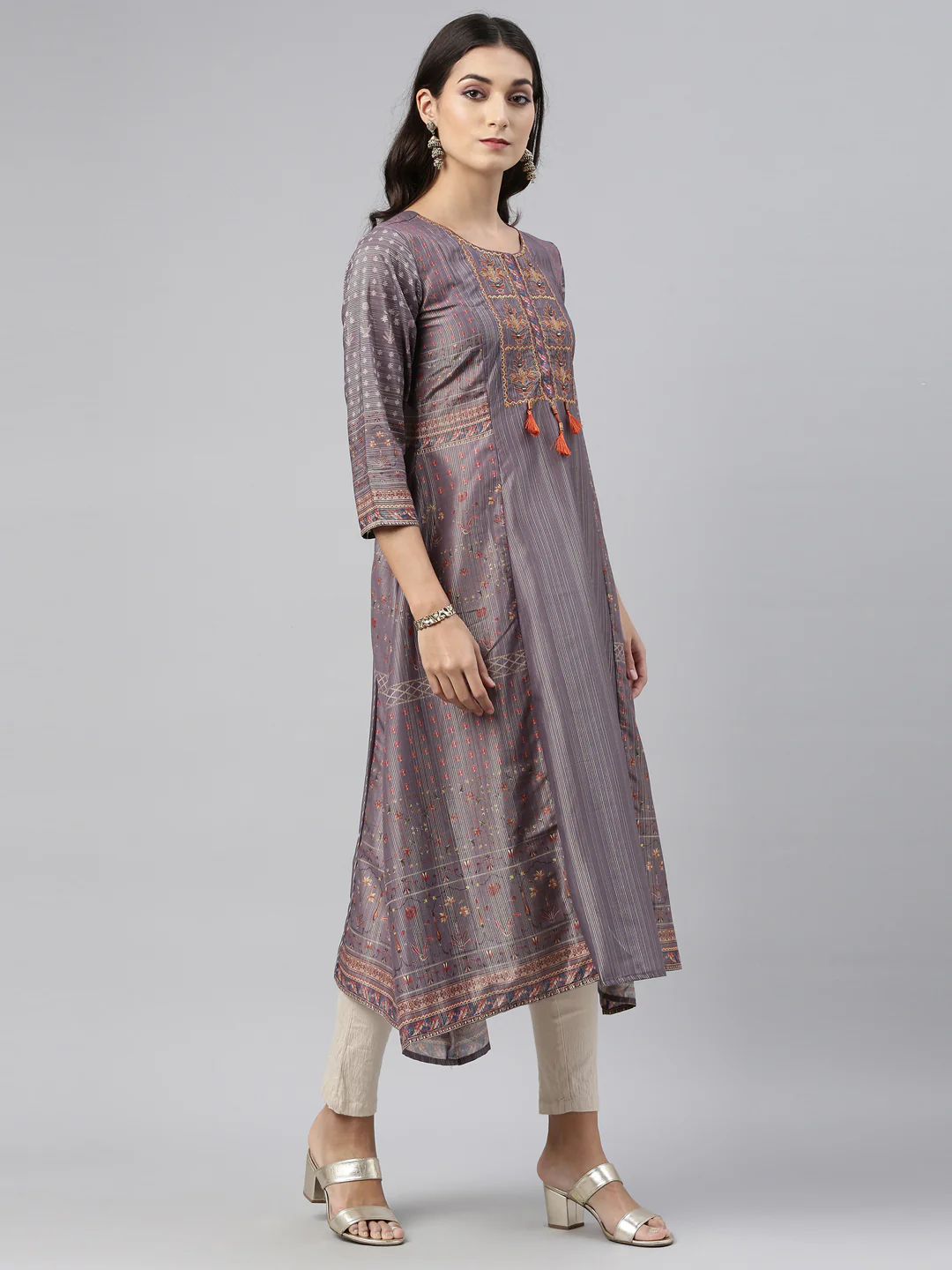 Neerus Gray Color Model Fabric Tunic - Image 3