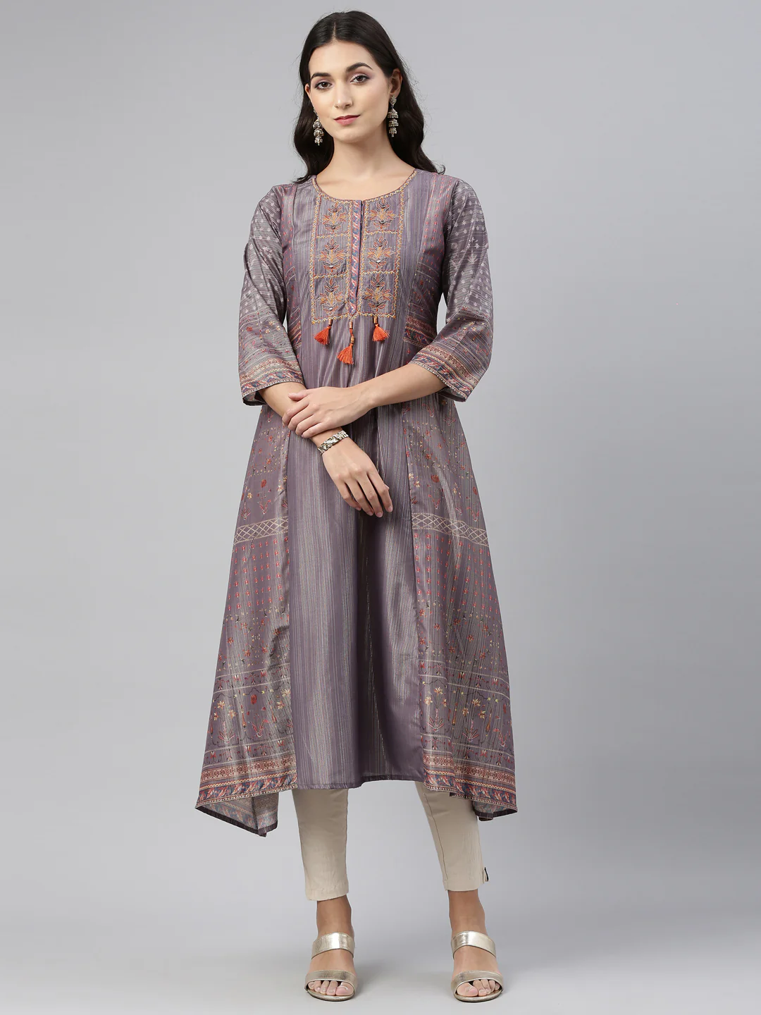 Neerus Gray Color Model Fabric Tunic - Image 6