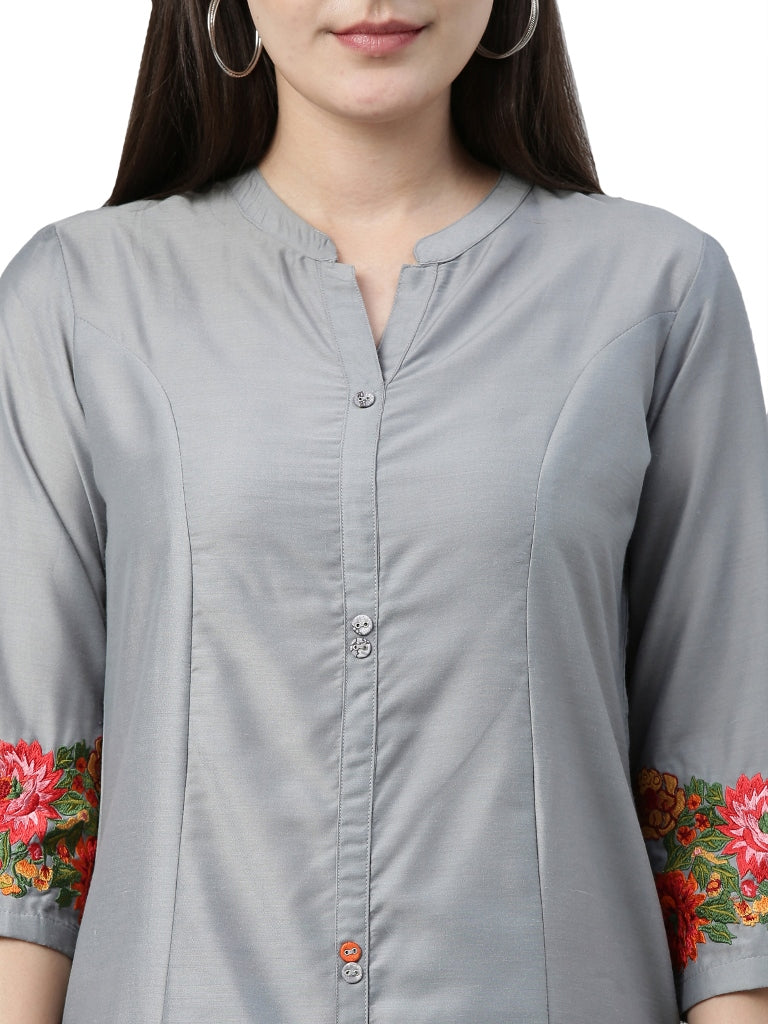 Neerus Gray Color Muslin Fabric Solid Kurta Floral Trouser - Image 4