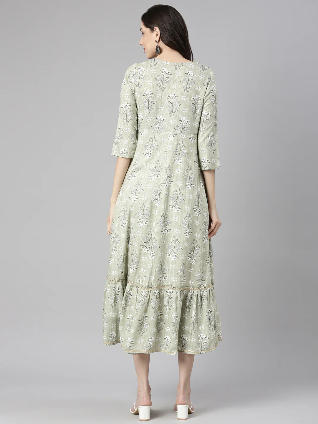 Neerus Green Casual Maxi Floral Dresses - Image 3