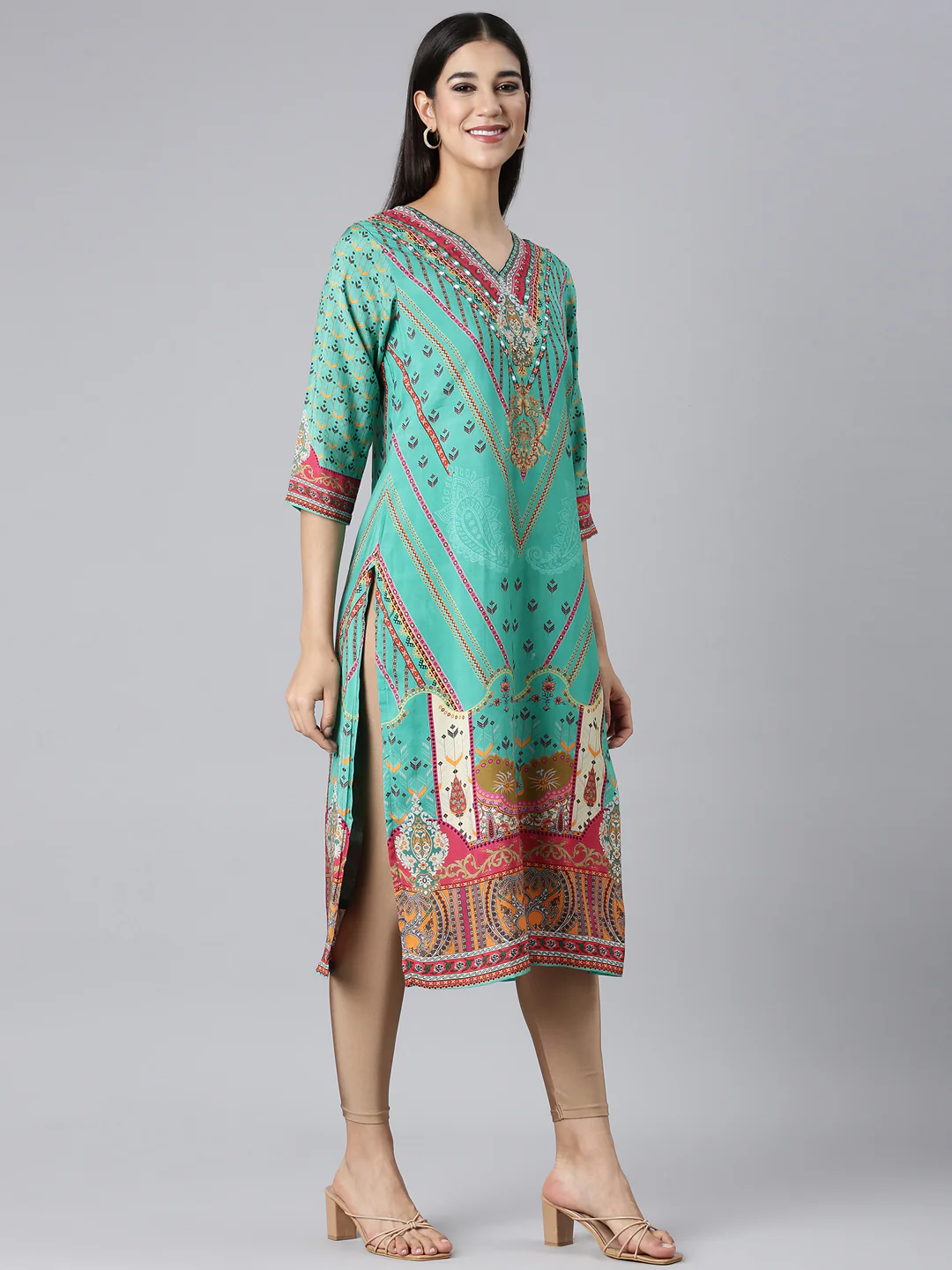Neerus Green Casual Paisley Straight Kurta - Image 2