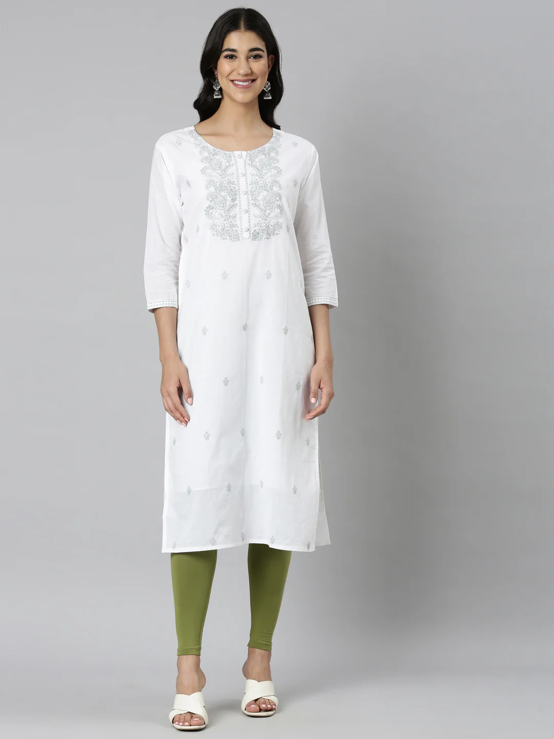 Neerus Green Casual Solid Straight Kurta