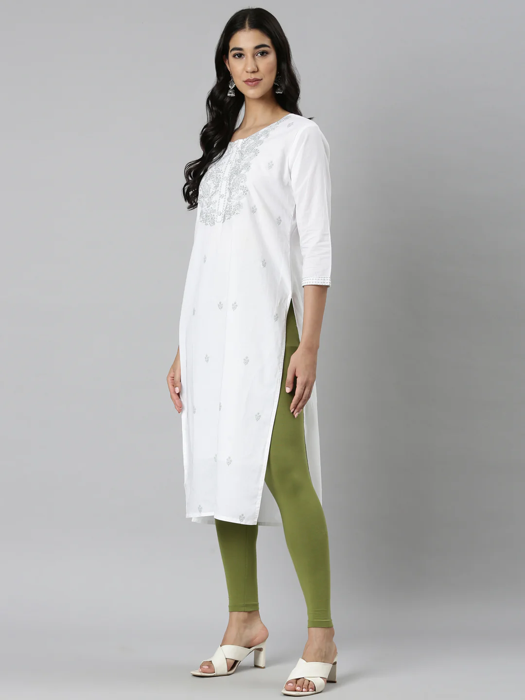 Neerus Green Casual Solid Straight Kurta - Image 6