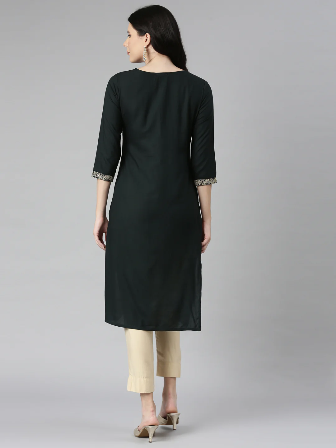 Neerus Green Casual Solid Straight Kurta - Image 4