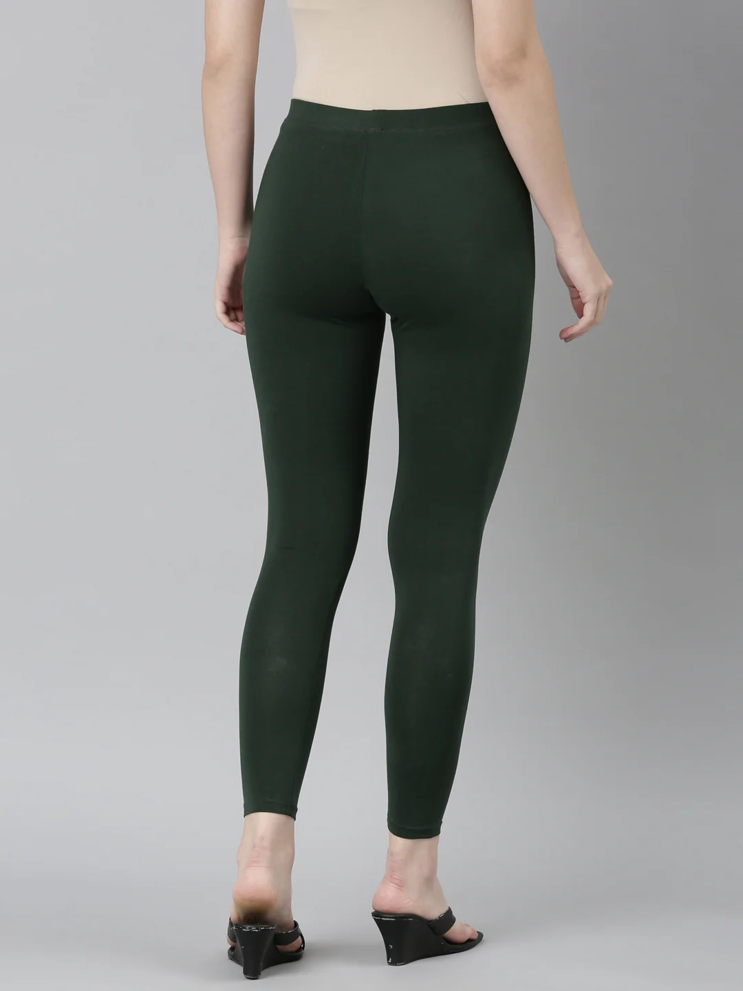 Neerus Green Color Legging - Image 4