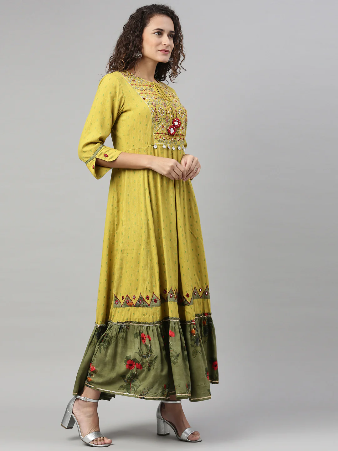 Neerus Green Color Slub Rayon Fabric Kurta