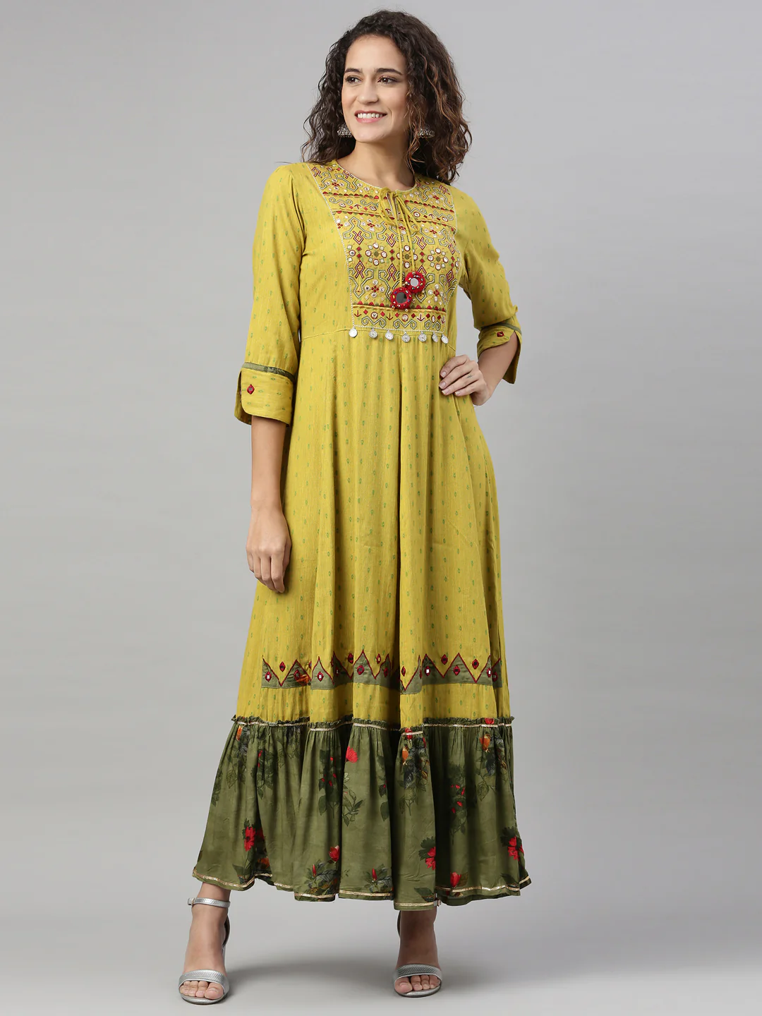 Neerus Green Color Slub Rayon Fabric Kurta - Image 7