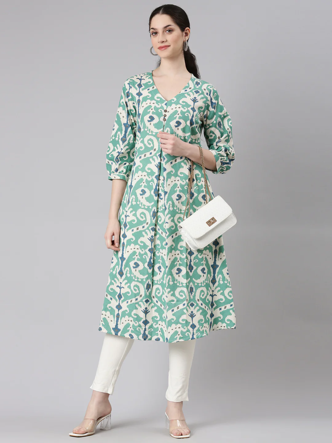 Neerus Green Curved Casual Tribal Panelled Kurta - Image 5
