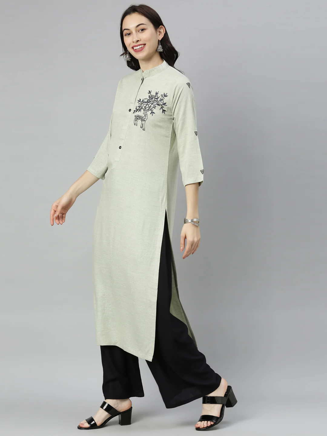 Neerus Green Embellished Straight Kurta - Image 4