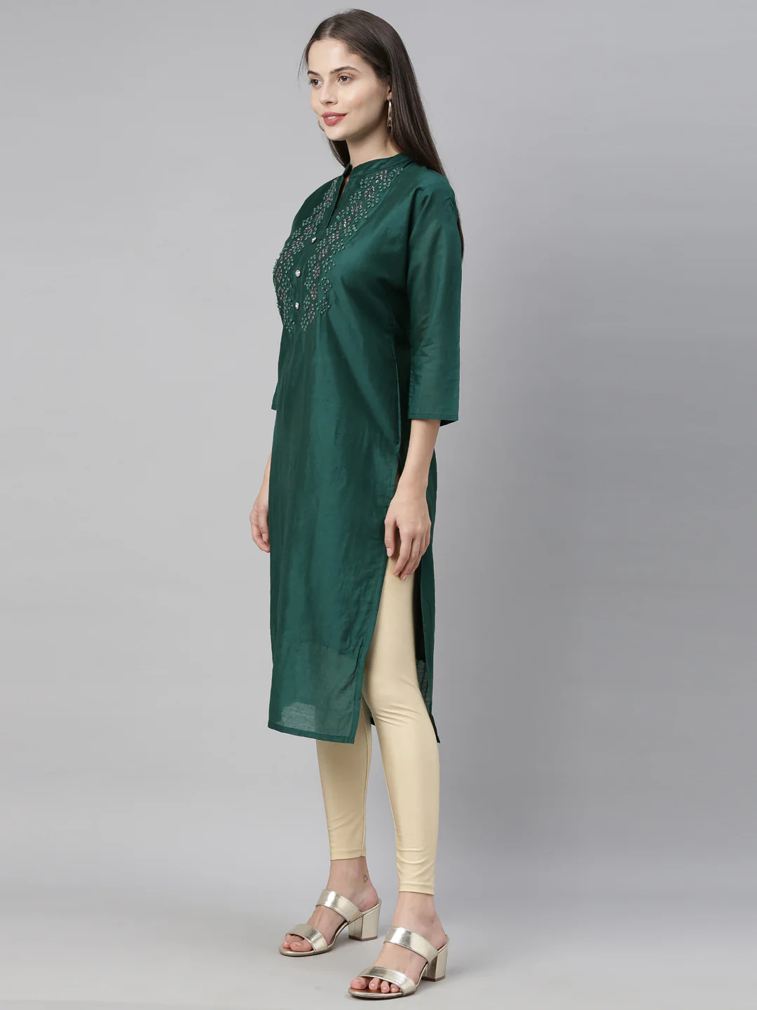 Neerus Green Embellished Straight Kurta - Image 4
