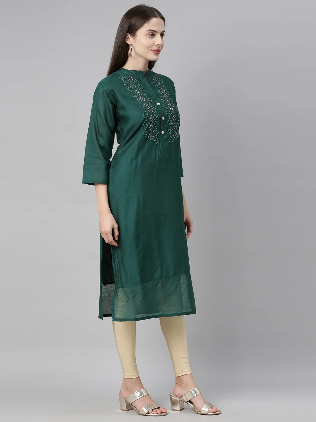 Neerus Green Embellished Straight Kurta - Image 5