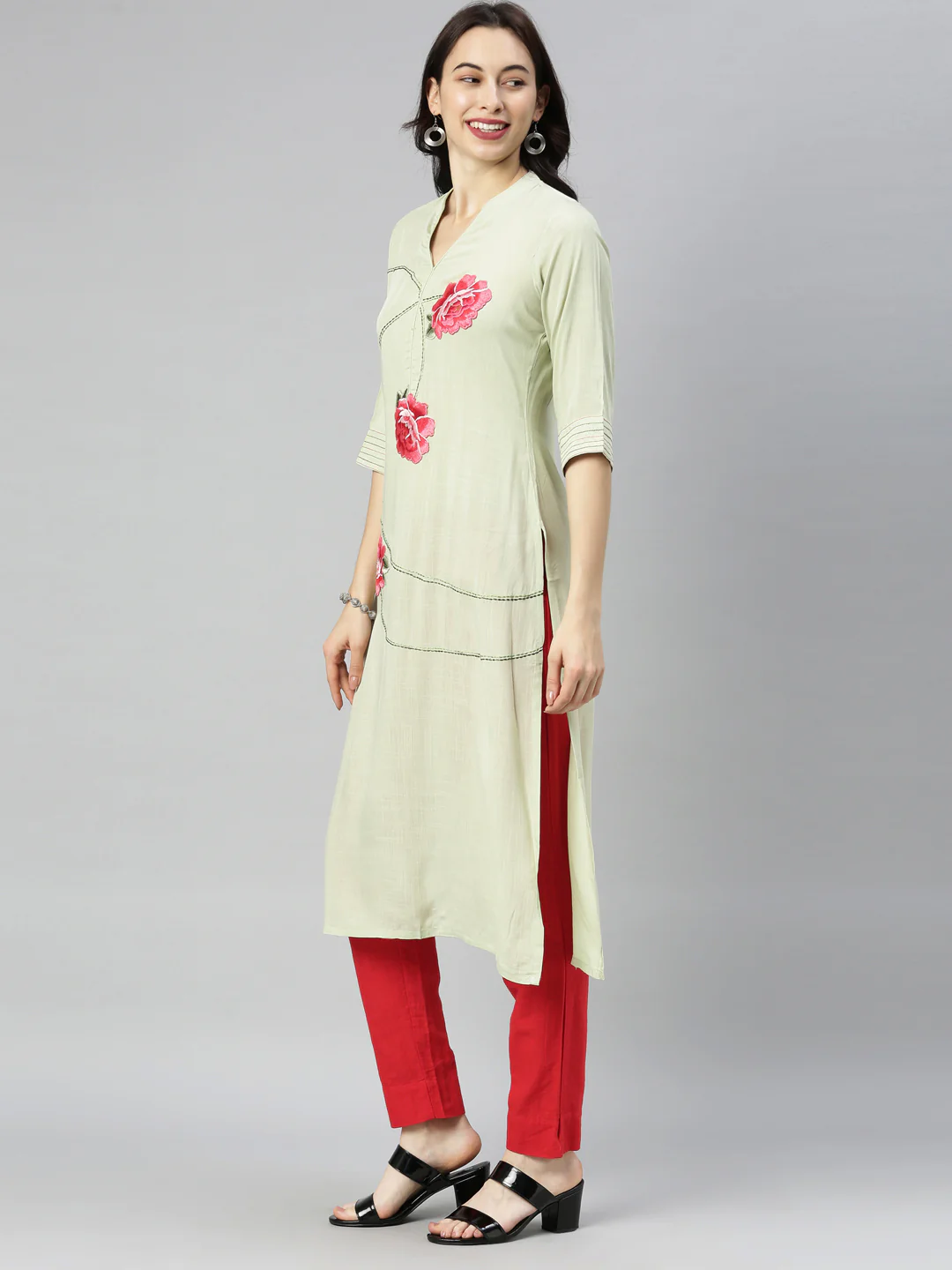 Neerus Green Embroidered Straight Kurta - Image 5