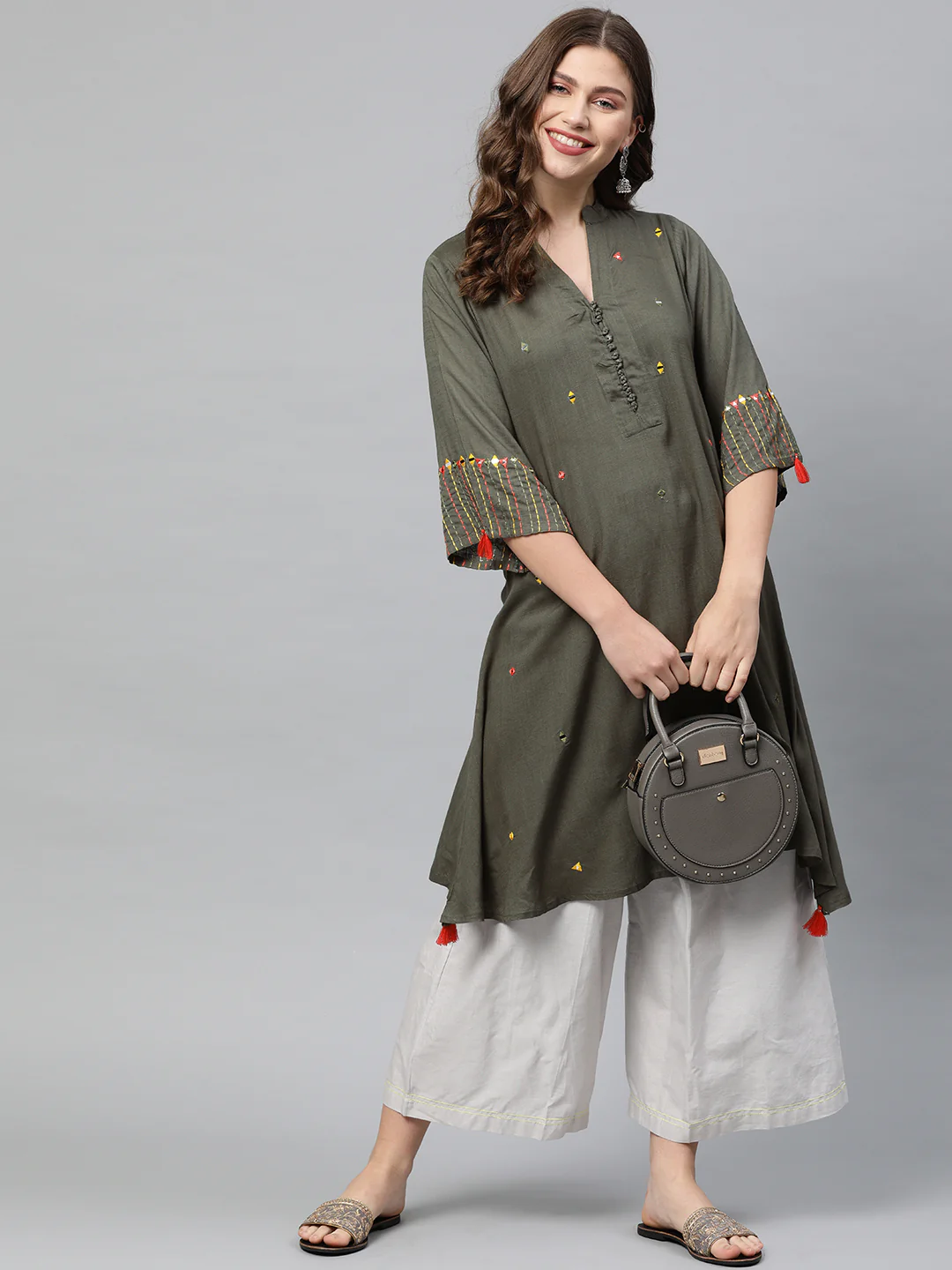 Neerus Green Embroidered Straight Kurta - Image 5