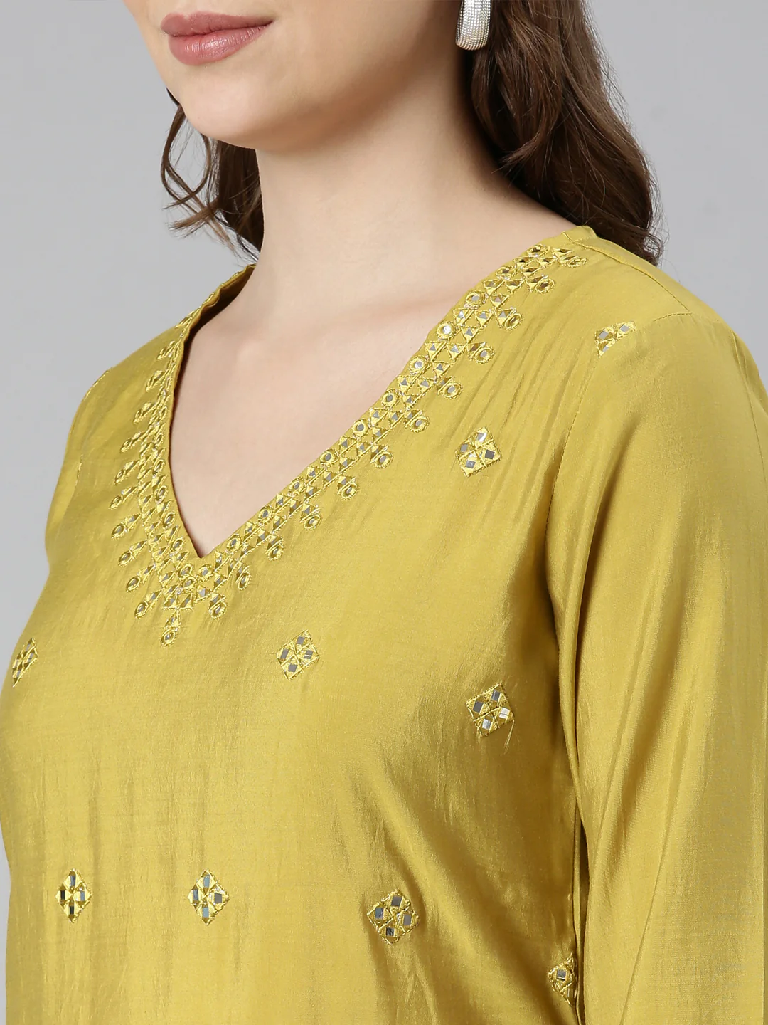 Neerus Green Panelled Straight Embellished Kurta - Image 5