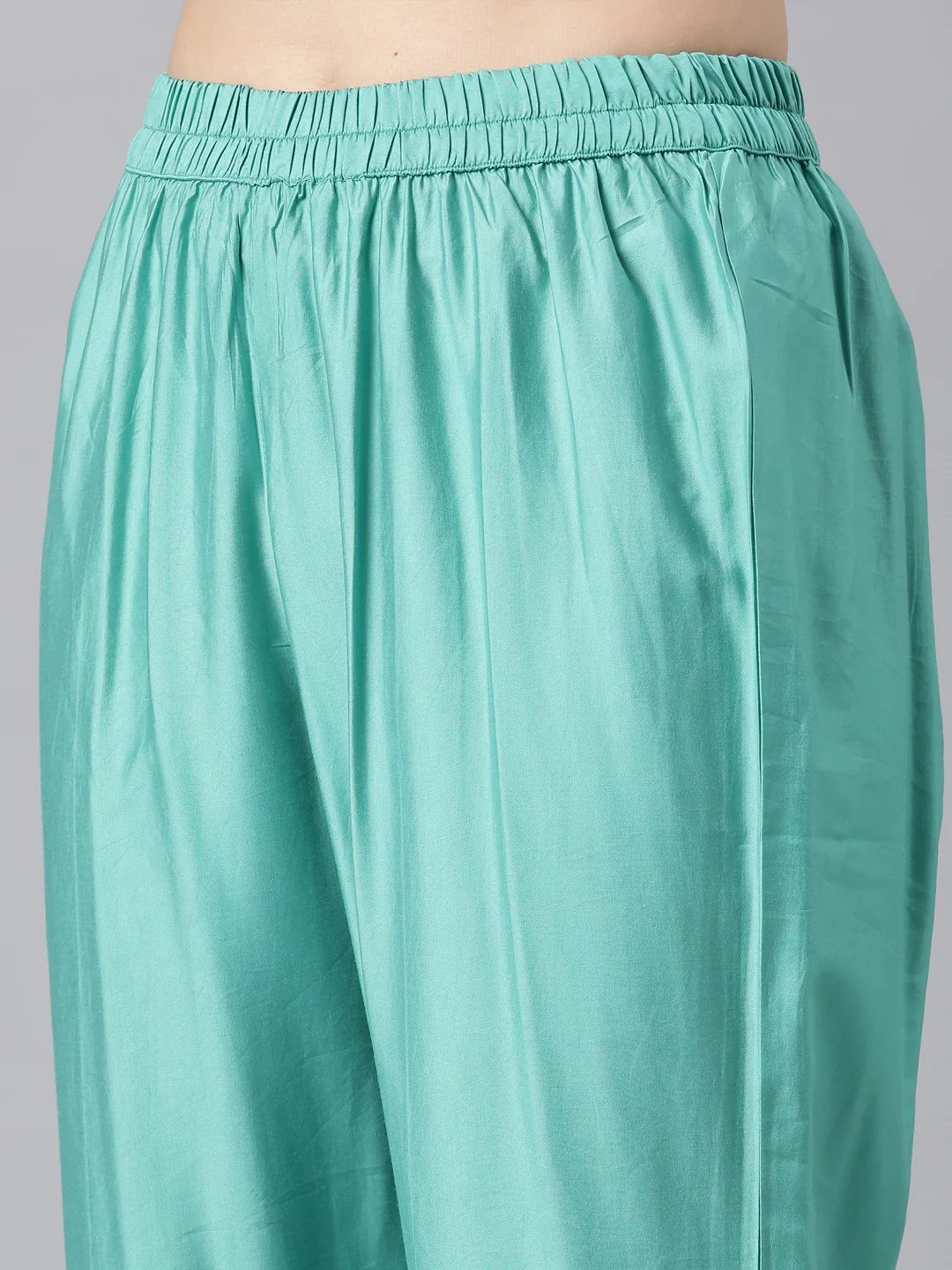 Neerus Green Panelled Straight Kurta and Trousers With Dupatta - Image 6