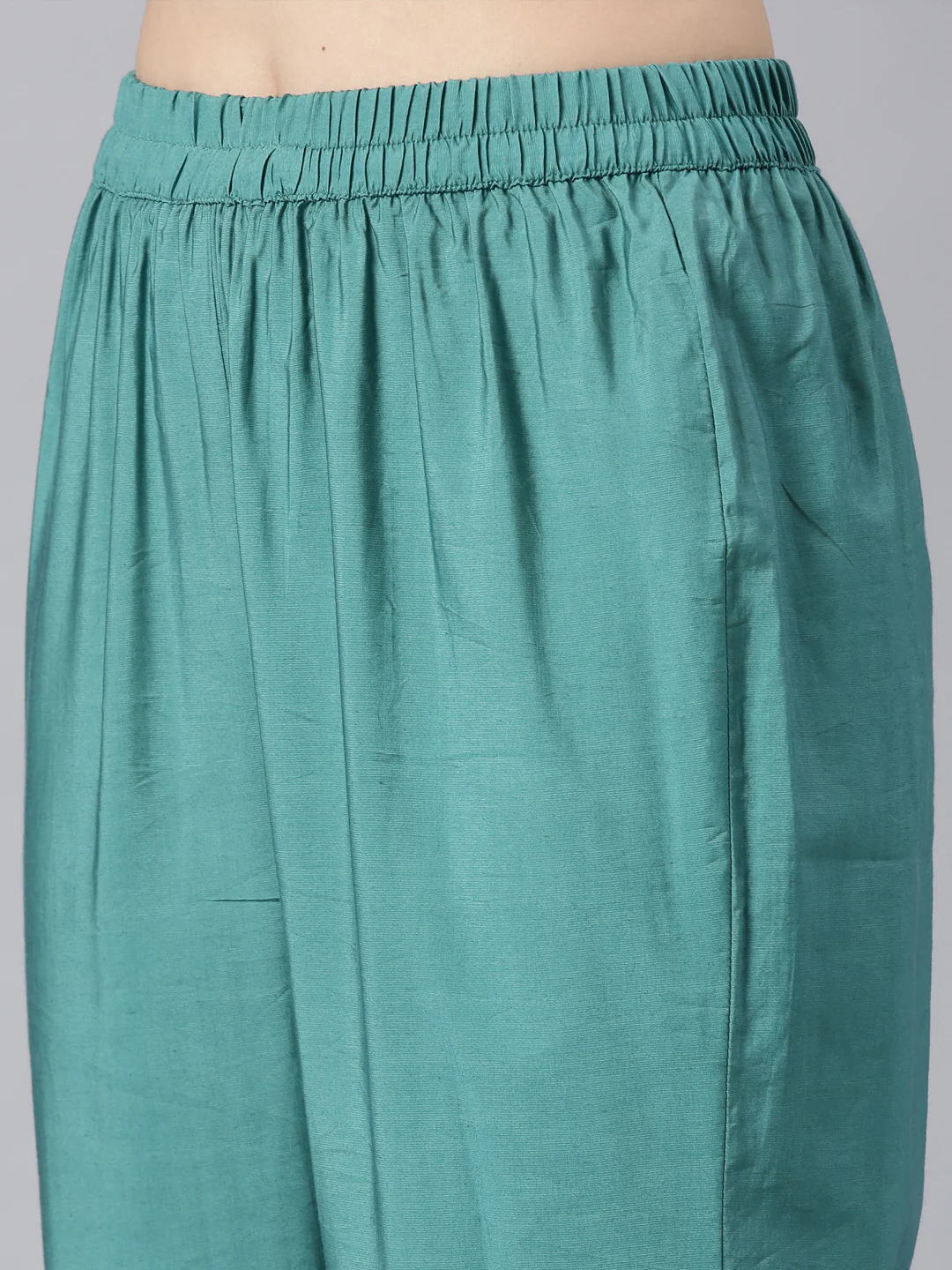 Neerus Green Panelled Straight Kurta and Trousers With Dupatta - Image 6