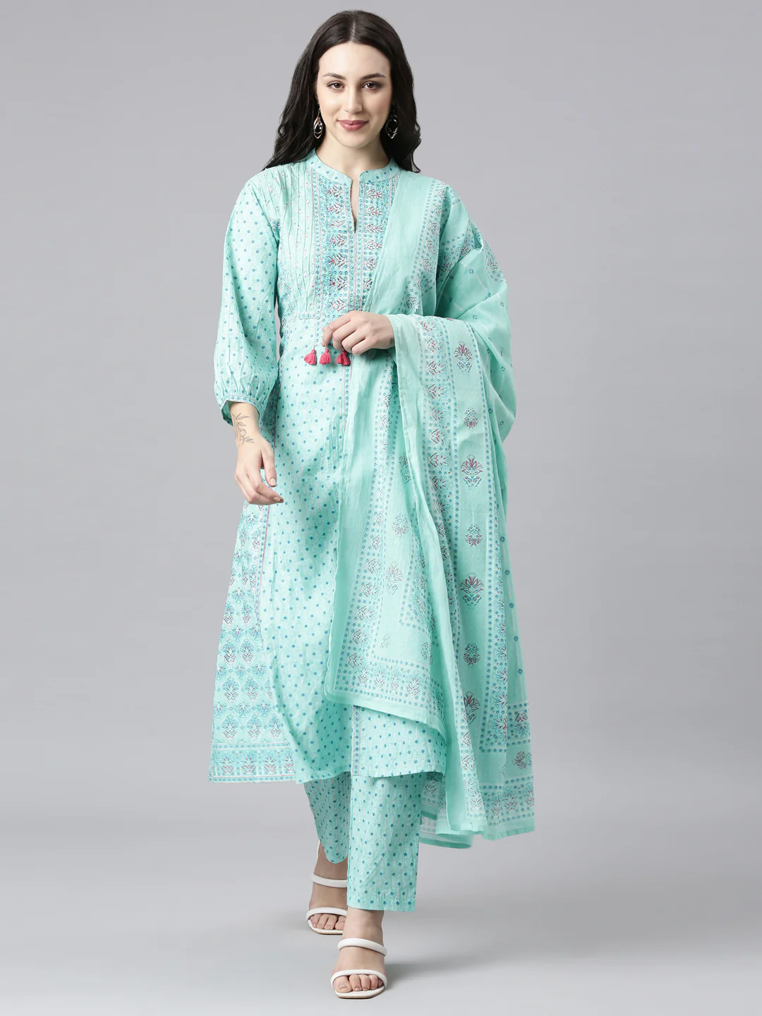 Neerus Green Panelled Straight Kurta and Trousers With Dupatta