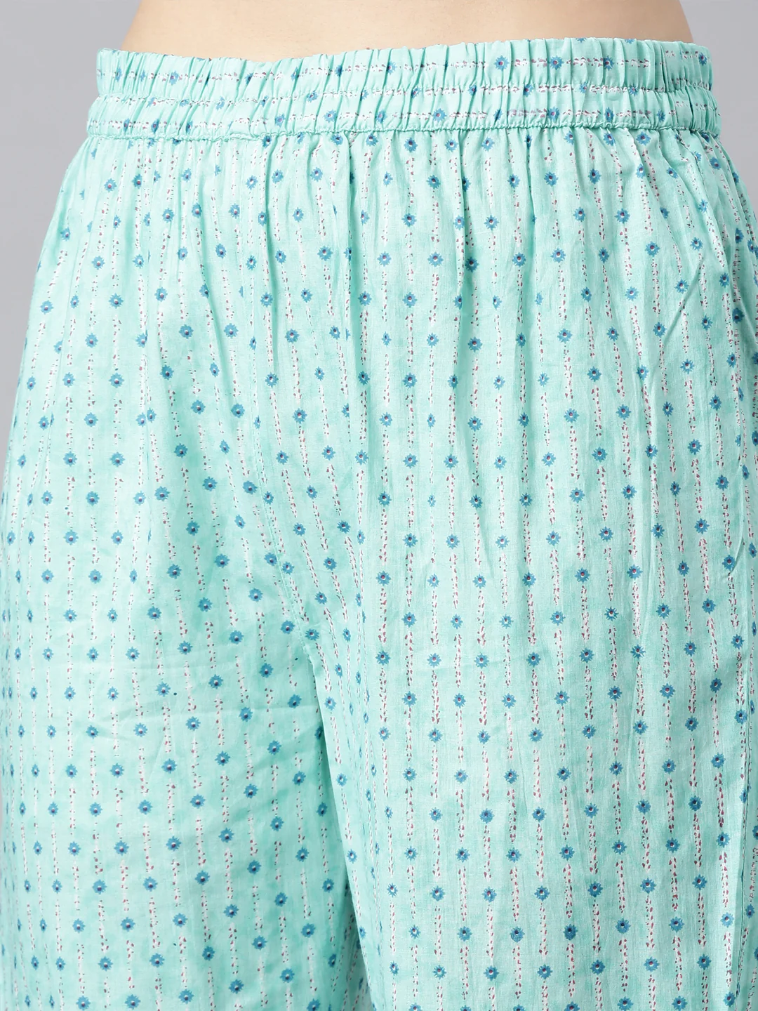 Neerus Green Panelled Straight Kurta and Trousers With Dupatta - Image 6