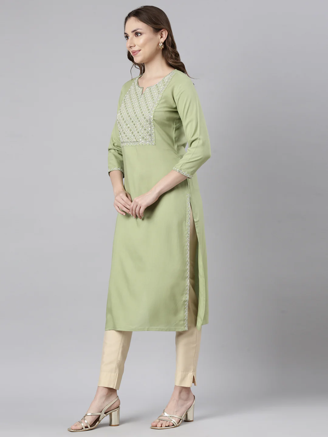 Neerus Green Panelled Straight Solid Kurta - Image 2